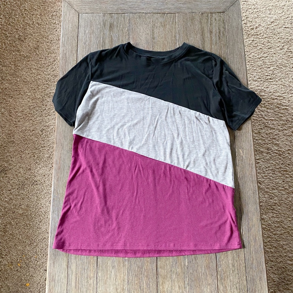 4/$20 Amazon color block tee